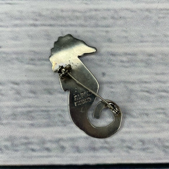 Vintage Mexico Alpaca Abalone Seahorse Brooch/Fashion Pin - Picture 2 of 3